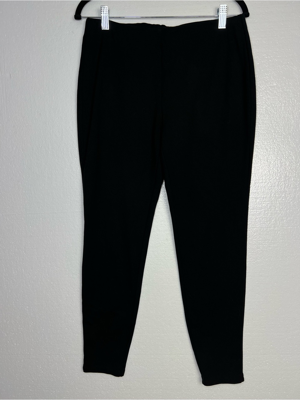 Chico’s Petite Black Slim Leg Pull On Ponte Pants Stretch Ankle